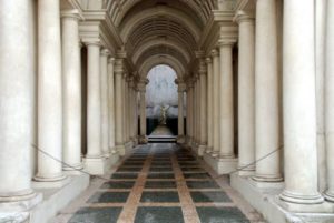 1_francesco-borromini-prospettiva-palazzo-spada-696x466