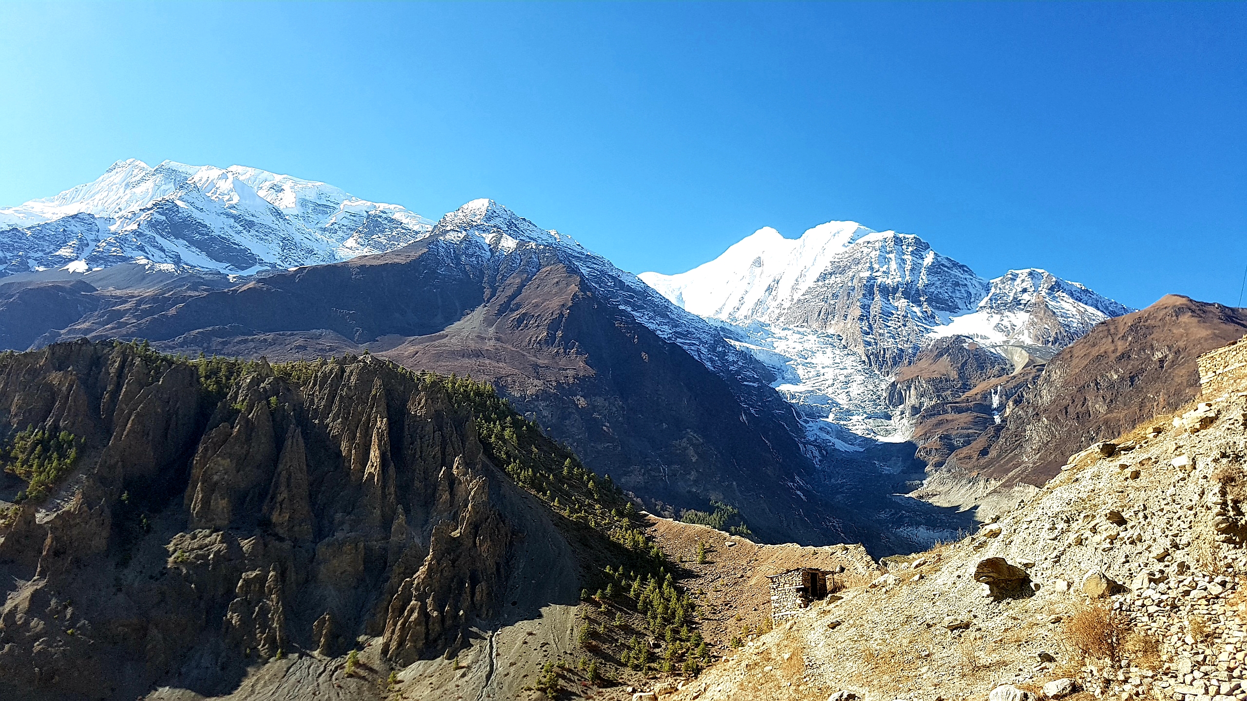 Montagna e rocce Nepal